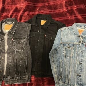 BUNDLE of 3 Levis denim jackets